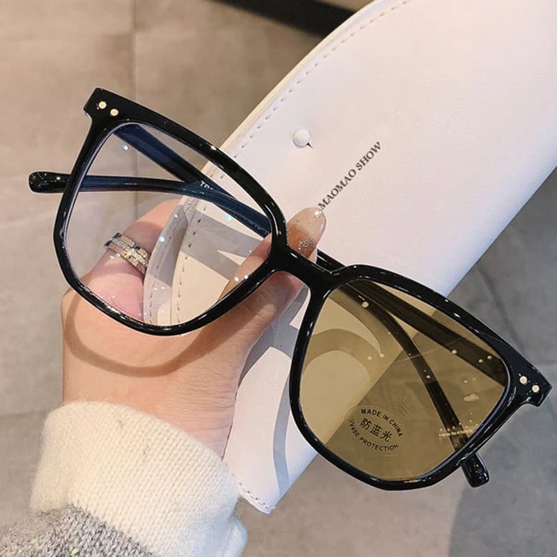 Photochromic Myopia Glasses Colour Changing Square Smart Sunglasses Trendy — image 9