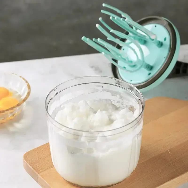 Silicone Egg Beater Manual Mixer Self-Rotating Kitchen Cooking Tool — image 2
