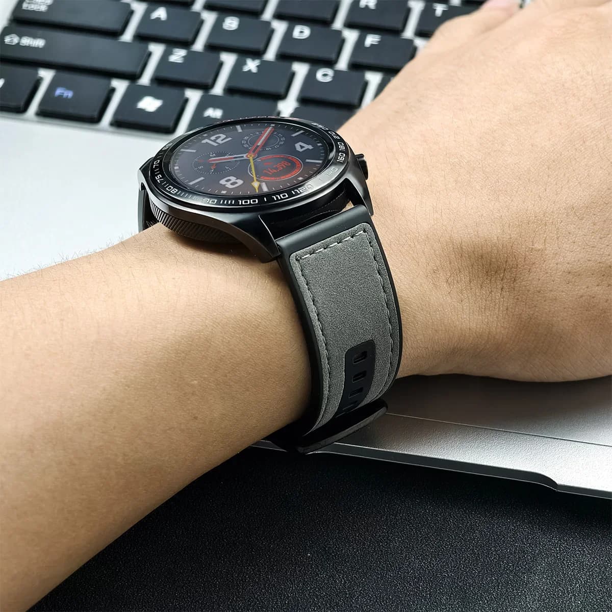 22mm Leather Silicone Watch Strap Replacement Bracelet Smartwatch — image 6
