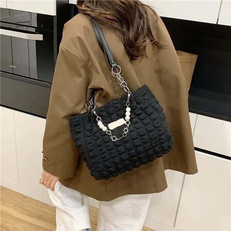 Women's Large Capacity Shoulder Bag Casual Bubble Tote Nylon Fashion — image 4