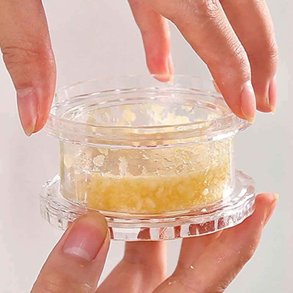 Garlic Presser Mincer Twist Crusher Manual Plastic Kitchen Gadget — image 3