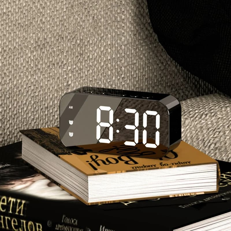 LED Digital Alarm Clock Plug-In Dual Alarm with Temperature Display 12/24H — image 2