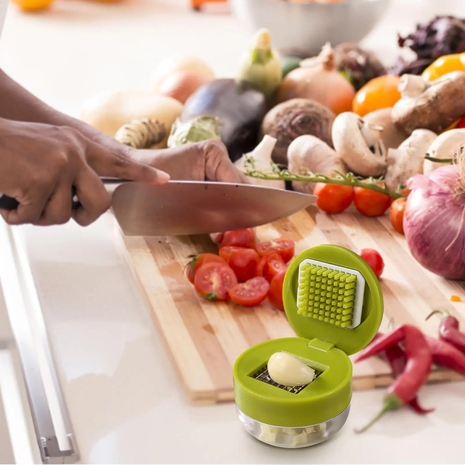 Stainless Steel Garlic Press Manual Mincer Crusher Ginger Masher Portable — image 3