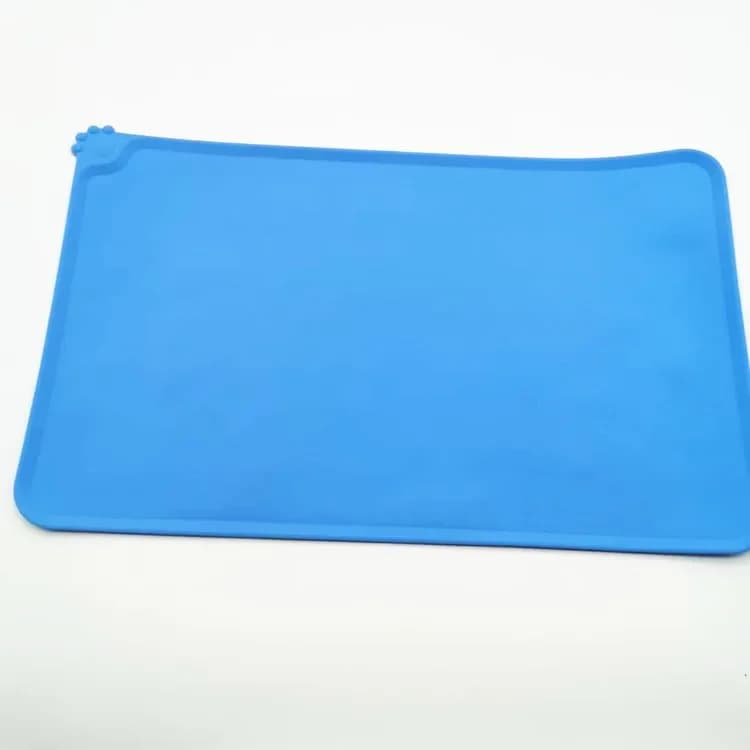 Silicone Dog Bowl Mat Waterproof Non-Stick Food Feeding Pad Puppy Placemat Pet U — image 9
