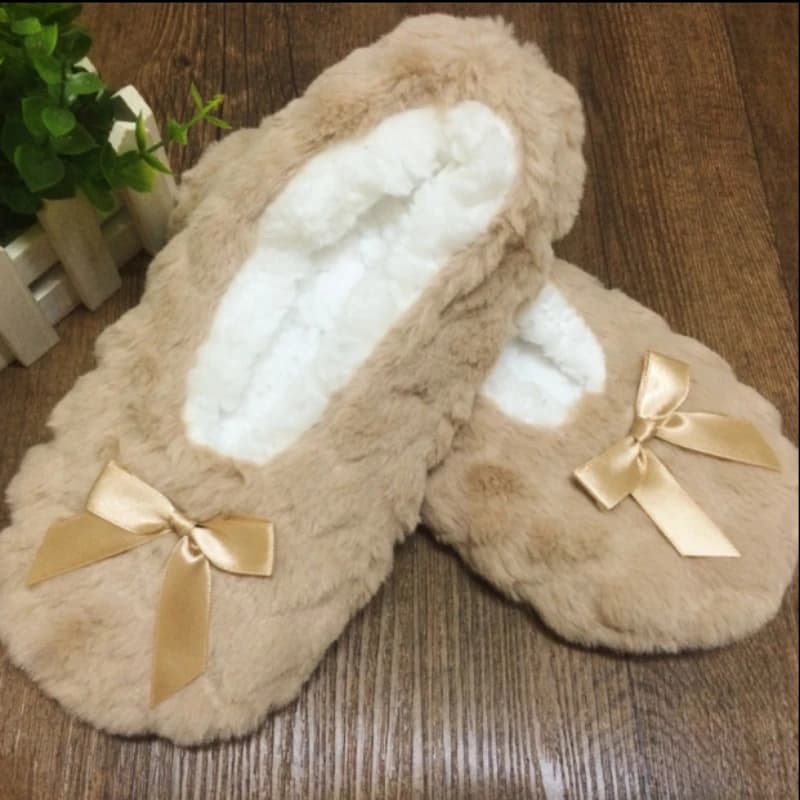 Women's Fluffy Slippers Winter Warm Plush Fur with Bow Non-Slip Indoor House Grip Sole — image 3