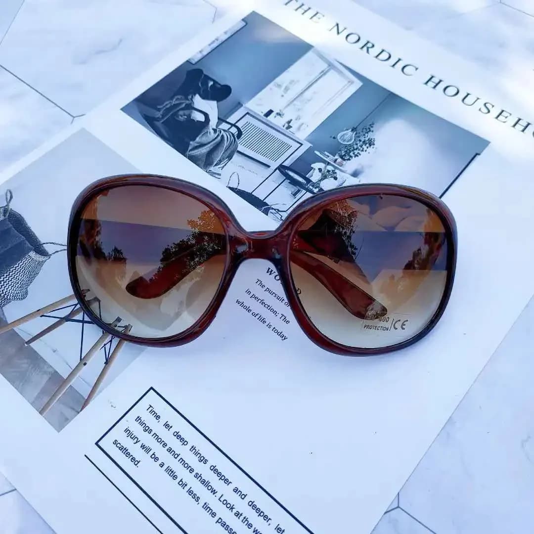 Women's Large Frame Circular Sunglasses New UV400 Fashion Sun Glasses Shape Lady — image 8