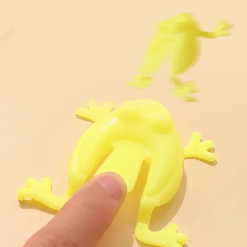 20 Pcs Jumping Frog Toys Bouncing Frogs Stress Relief Anxiety Fidget Toys for Kids — image 4