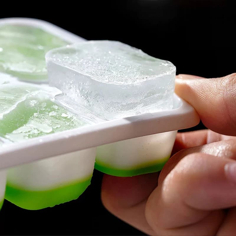Silicone Ice Cube Tray Mould Square 14 Cube Easy Release with Lid for Kitchen Bar — image 4