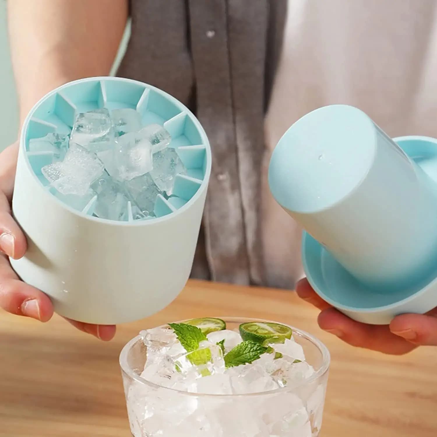 Silicone Ice Cube Mold Round Ice Bucket Freeze Maker Barware Tools Summer DIY UK — image 2